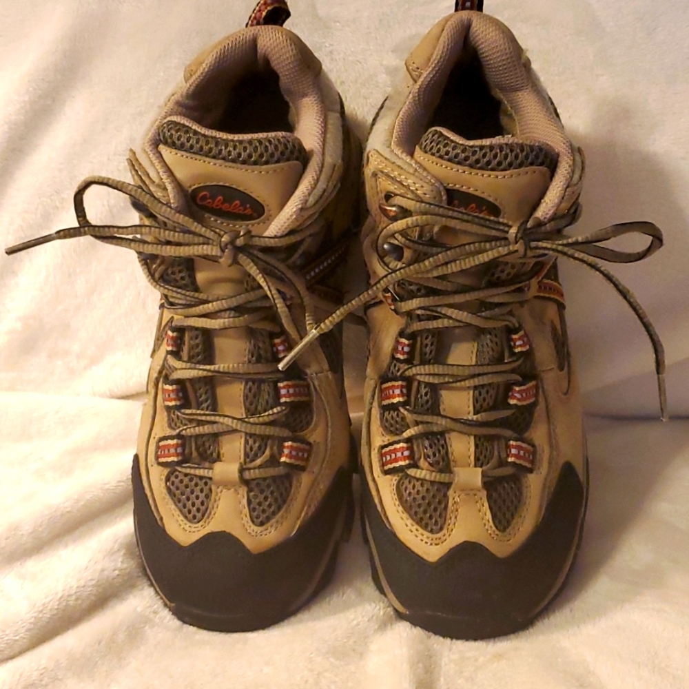 Cabelas shoes